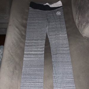VICTORIAS SECRET SPORT YOGA PANTS